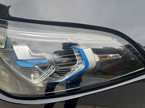 Used 2021 BMW X7 M50i image 21