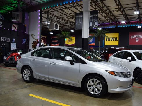 Used 2012 Honda Civic LX image 7