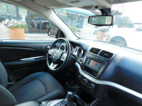 Used 2017 Dodge Journey Crossroad image 26