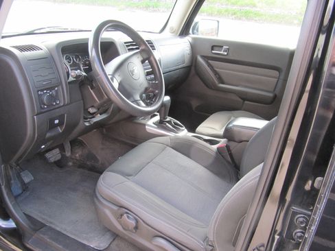 Used 2007 HUMMER H3 Luxury w/ APPEARANCE PACKAGE AWD/4WD image 16