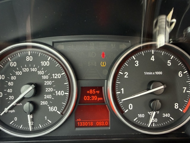 Used 2011 BMW 328i xDrive Coupe AWD/4WD image 21
