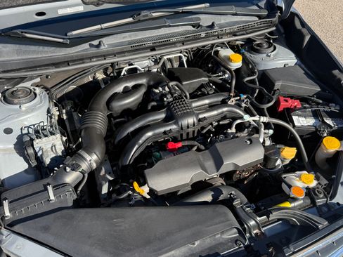 Used 2016 Subaru Impreza 2.0i Premium image 17