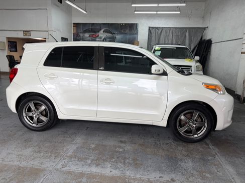 Used 2012 Scion xD Release Series 4.0 FWD image 8