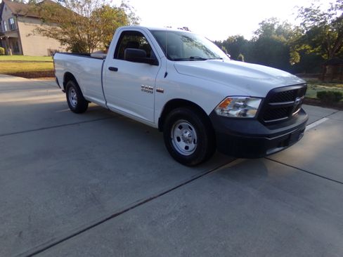 Used 2016 RAM 1500 Regular Cab Tradesman RWD image 1