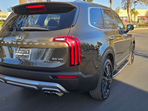 Used 2021 Kia Telluride SX Prestige image 50