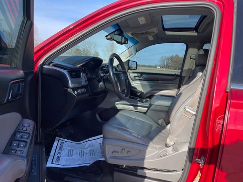 Used 2015 Chevrolet Tahoe LT image 7