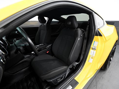 Used 2018 Ford Mustang GT image 45