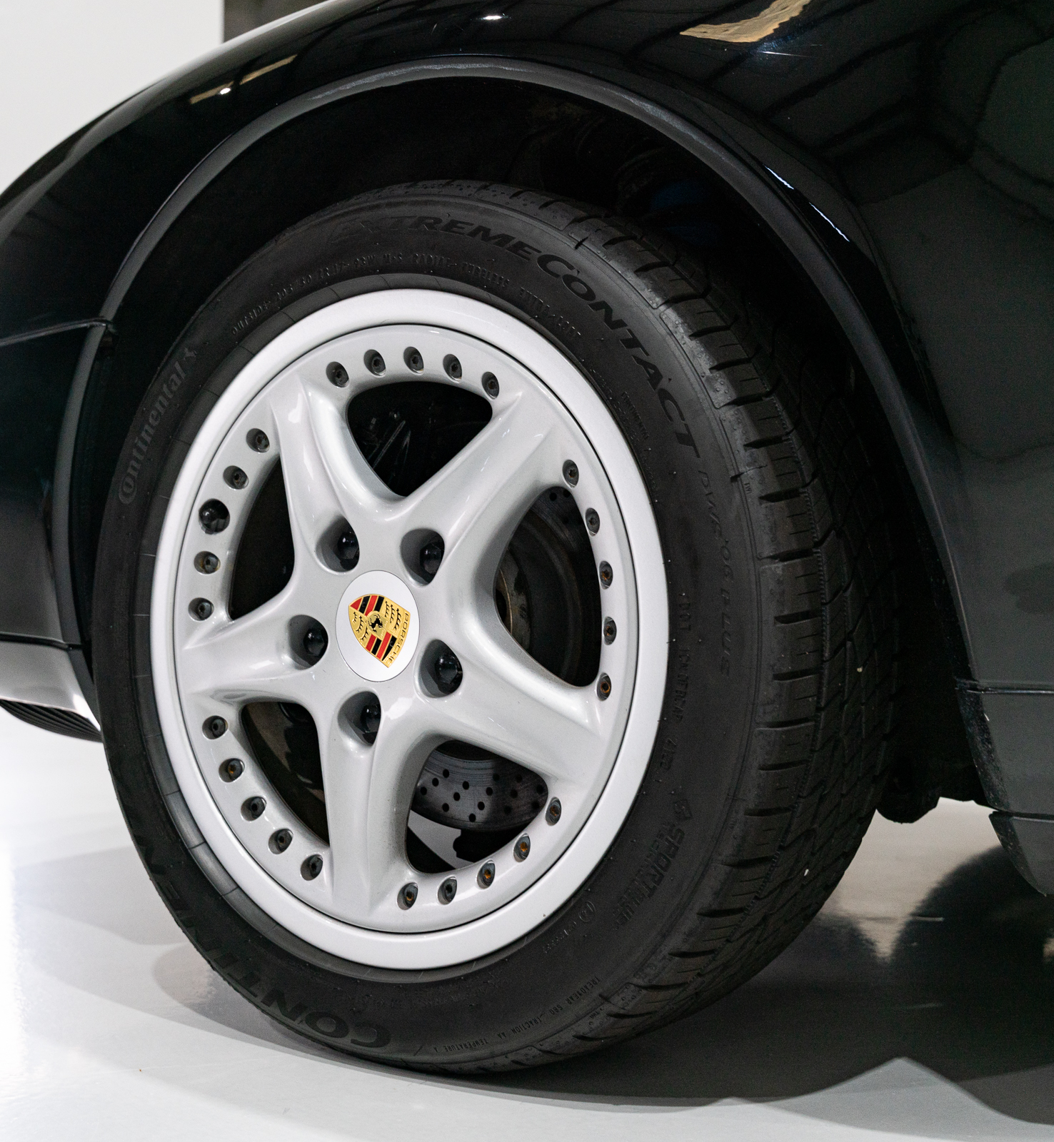 Used 1996 Porsche 911 Targa RWD image 12