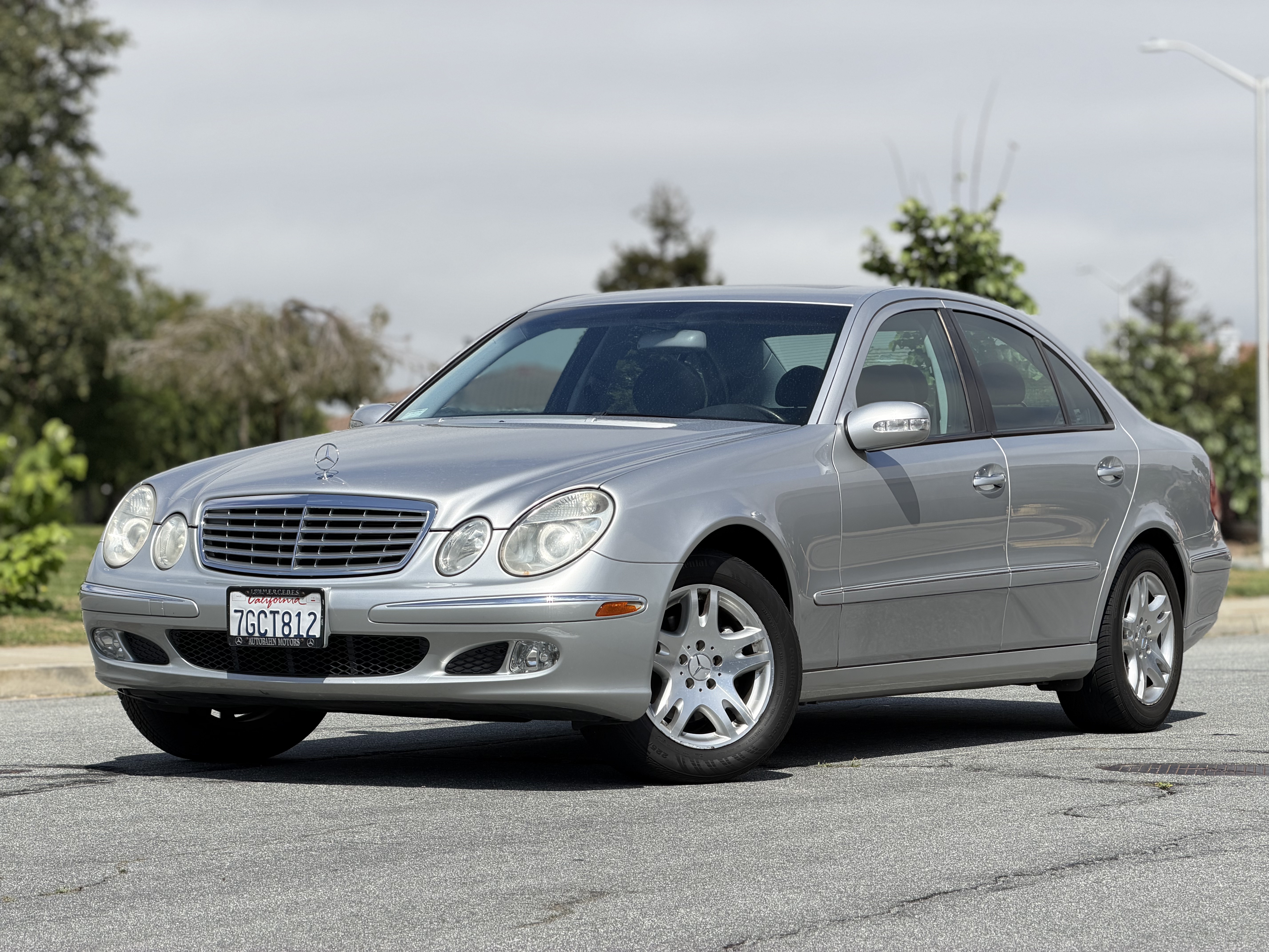 Used 2003 Mercedes-Benz E 320 Sedan image 1