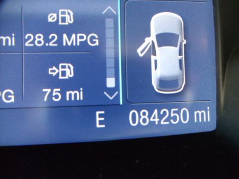 Used 2015 Ford Escape SE image 20