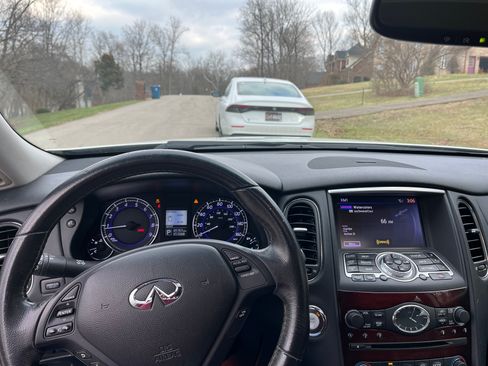 Used 2015 INFINITI QX50 Journey image 57