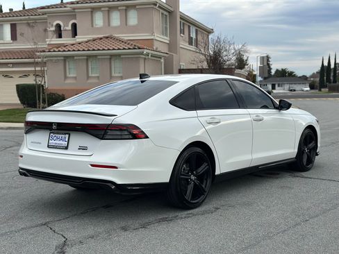Used 2024 Honda Accord Sport-L image 8
