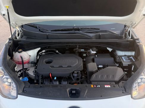 Used 2021 Kia Sportage S image 9