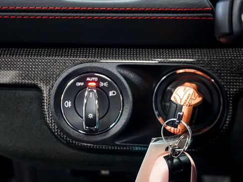 Used 2022 Porsche 718 Boxster Spyder RWD image 84
