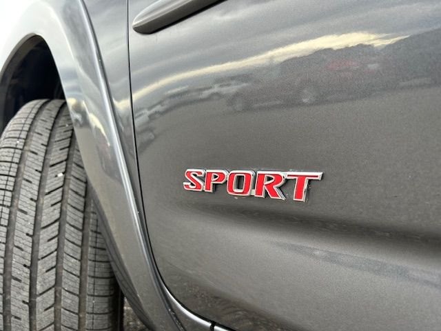 Used 2011 Toyota RAV4 Sport AWD/4WD image 9