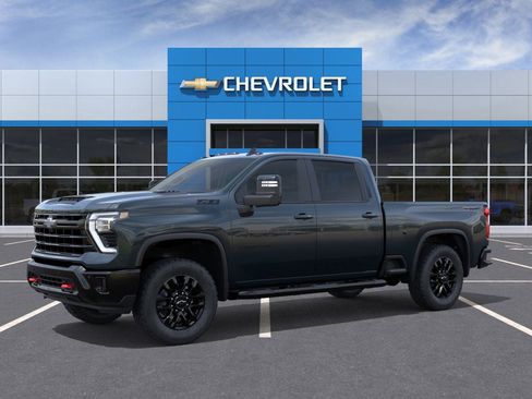 New 2026 Chevrolet Silverado 2500 LT image 2