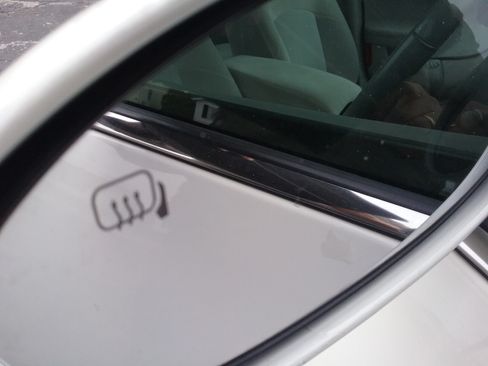 Used 2008 Buick LaCrosse CX image 21