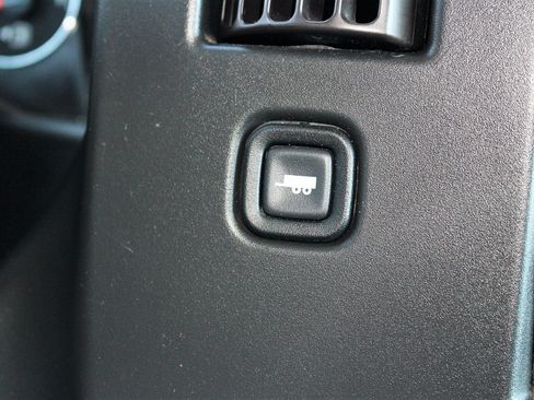 Used 2019 Chevrolet Express 3500 LT image 32