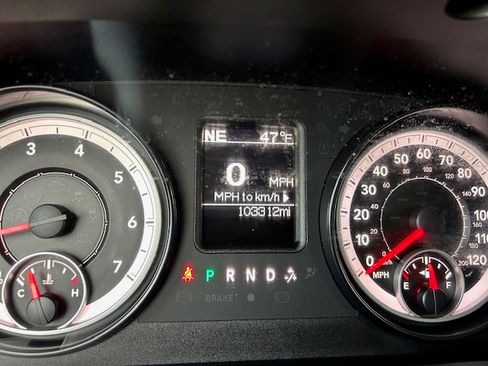 Used 2015 RAM 1500 SLT image 11