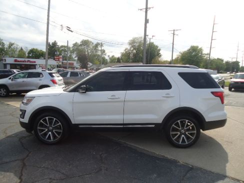Used 2016 Ford Explorer 4WD XLT image 13