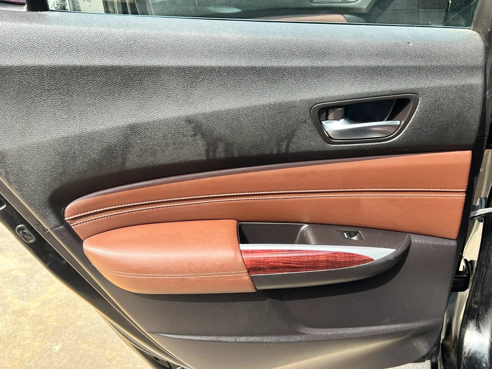 Used 2016 Acura TLX V6 FWD image 24