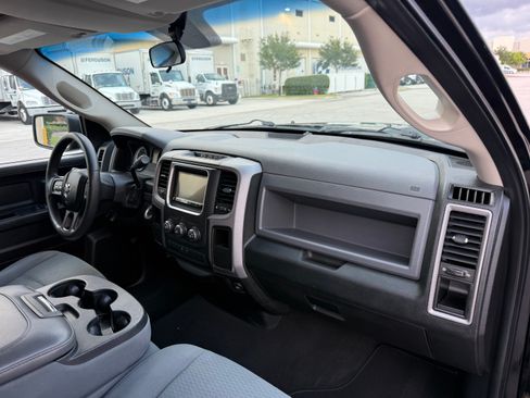 Used 2014 RAM 1500 ST RWD image 87