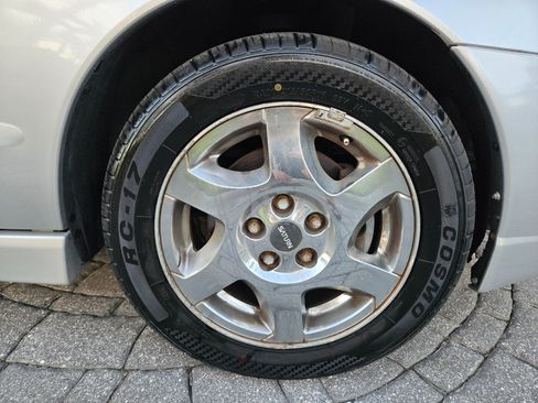 Used 2005 Saturn L-Series L300 image 36