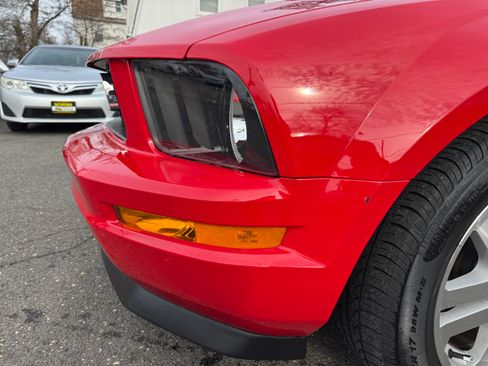 Used 2007 Ford Mustang Premium image 31