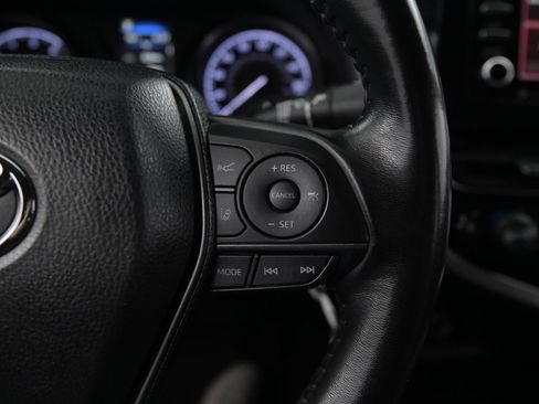 Used 2022 Toyota Camry SE image 31