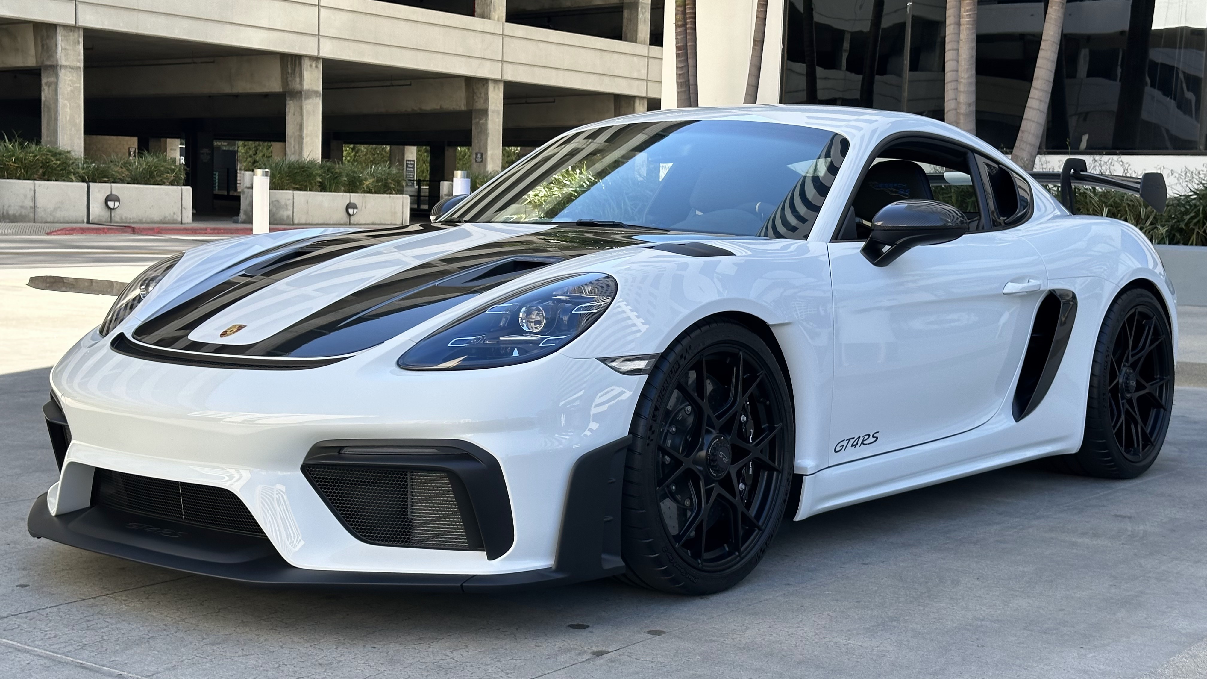Used 2024 Porsche 718 Cayman GT4 RS RWD image 1