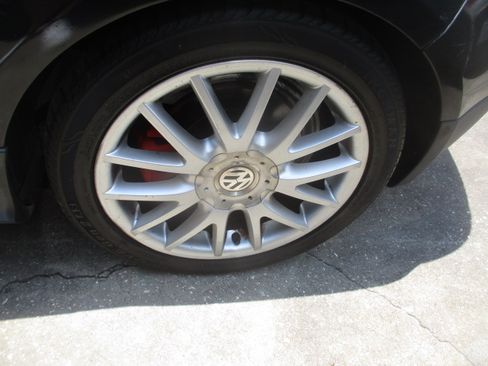 Used 2008 Volkswagen GTI 2-Door FWD image 21