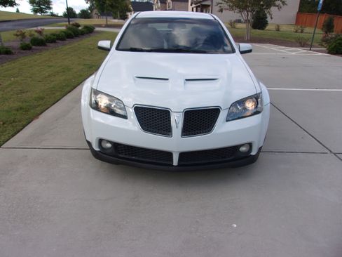 Used 2008 Pontiac G8 RWD image 3