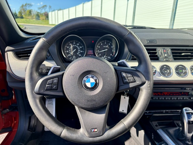 Used 2014 BMW Z4 sDrive28i RWD image 22