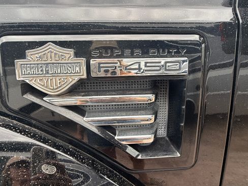 Used 2010 Ford F450 Harley-Davidson image 11