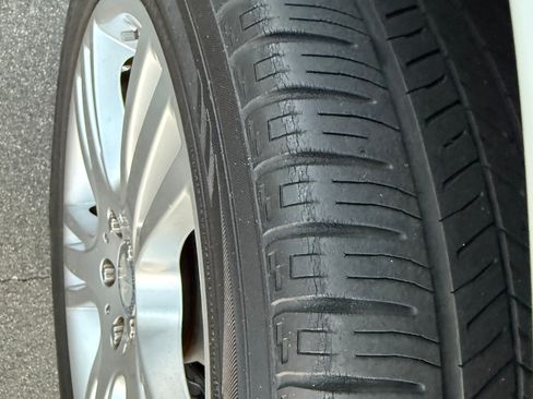 Used 2015 Mercedes-Benz GLK 350 image 12