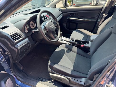 Used 2013 Subaru Impreza 2.0i image 6