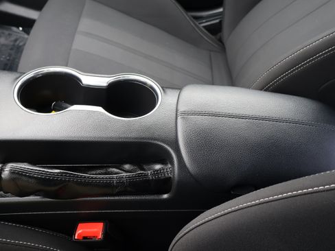 Used 2018 Ford Mustang GT image 29