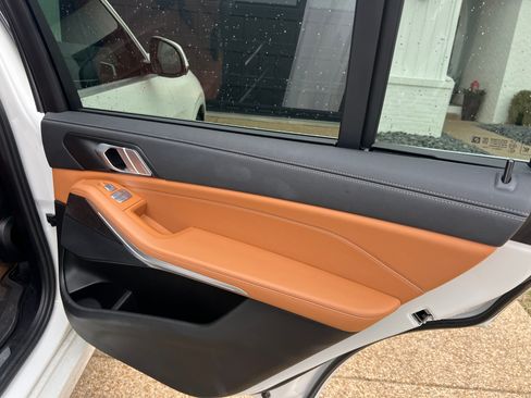 Used 2022 BMW X7 xDrive40i image 16