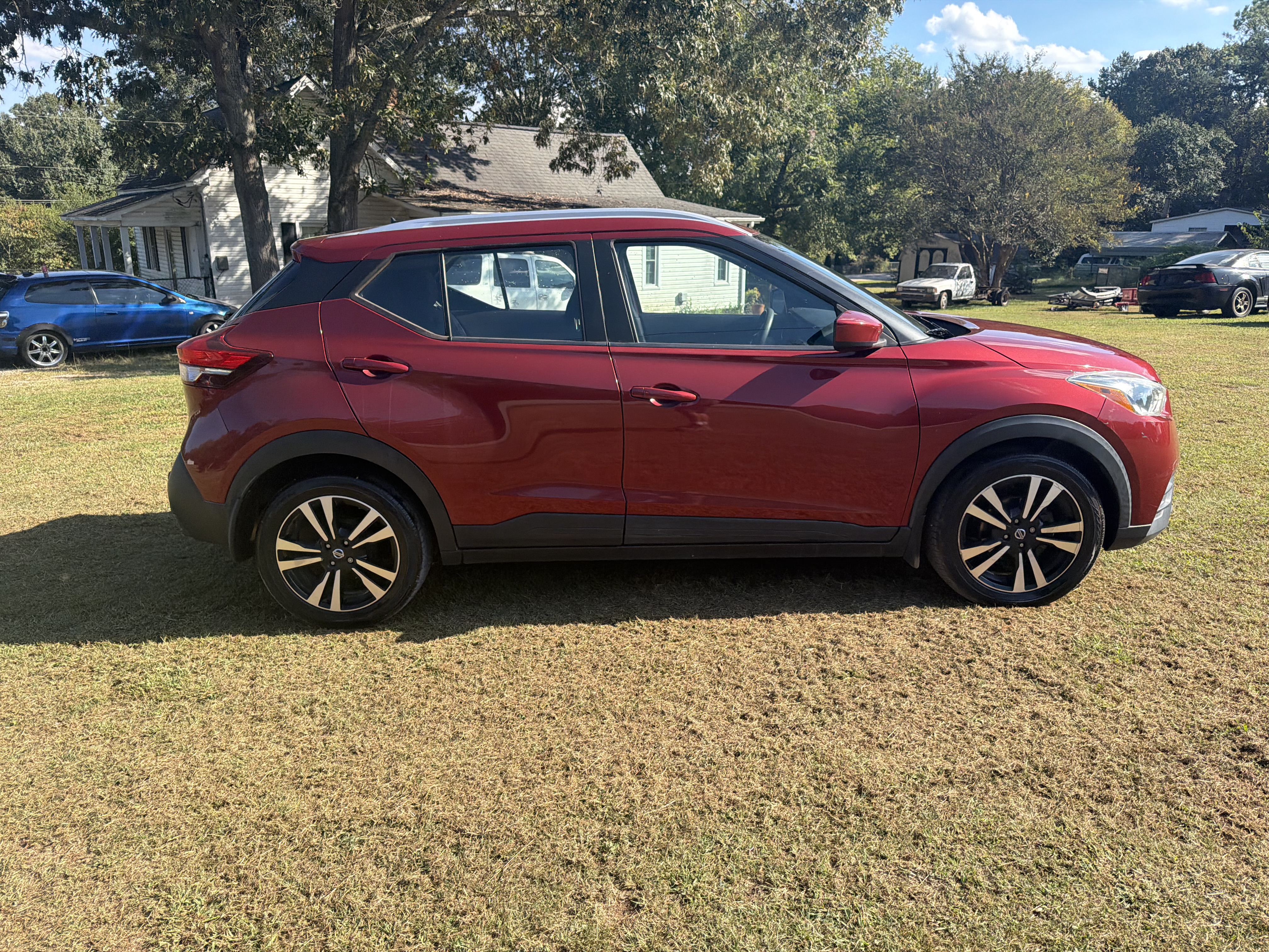 Used 2020 Nissan Kicks SV FWD image 21