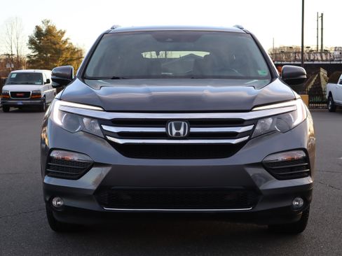 Used 2016 Honda Pilot Touring image 3