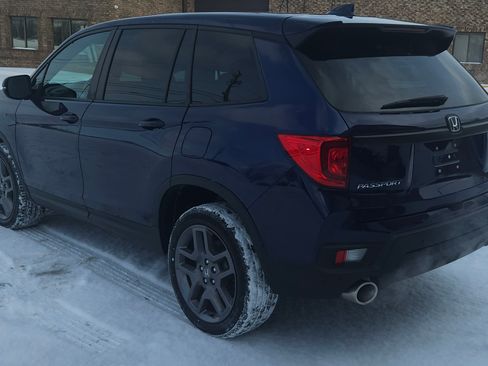 Used 2023 Honda Passport EX-L image 4