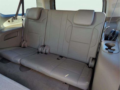 Used 2018 GMC Yukon XL SLT image 20