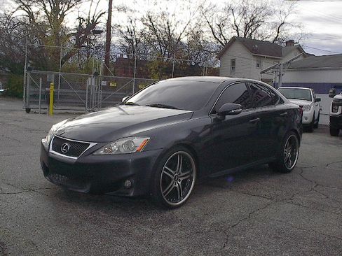 Used 2011 Lexus IS 250 Premium image 8