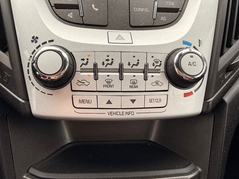 Used 2016 Chevrolet Equinox LT image 15