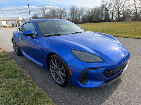 Used 2022 Subaru BRZ Limited image 3