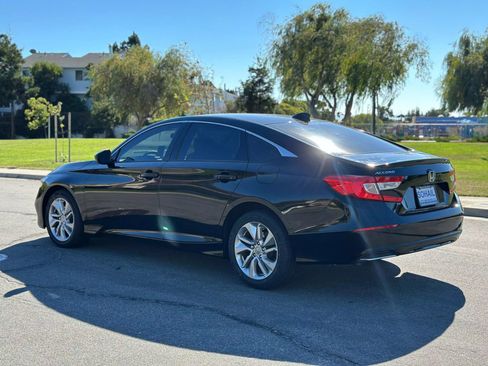 Used 2020 Honda Accord LX image 3