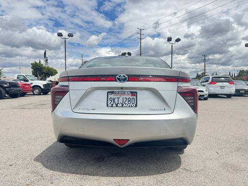 Used 2020 Toyota Mirai UNAVAIL FWD image 7