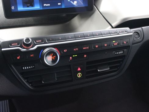 Used 2018 BMW i3 w/ Range Extender RWD image 22