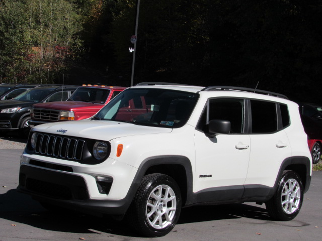 Used 2019 Jeep Renegade 4WD Sport image 2