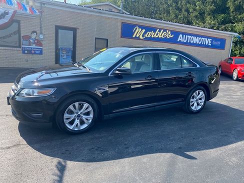 Used 2012 Ford Taurus SEL FWD image 2